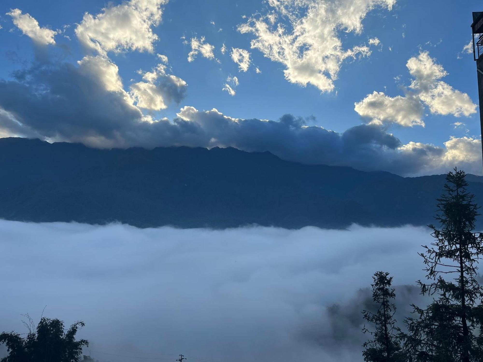 Sapa Valley View Hotel Bagian luar foto
